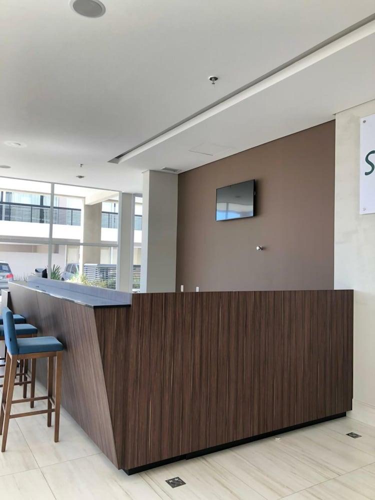 Summit Suites Hotel Pindamonhangaba Exterior foto