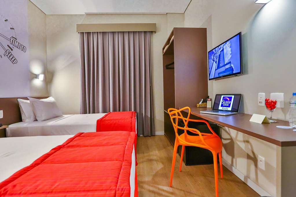 Summit Suites Hotel Pindamonhangaba Zimmer foto
